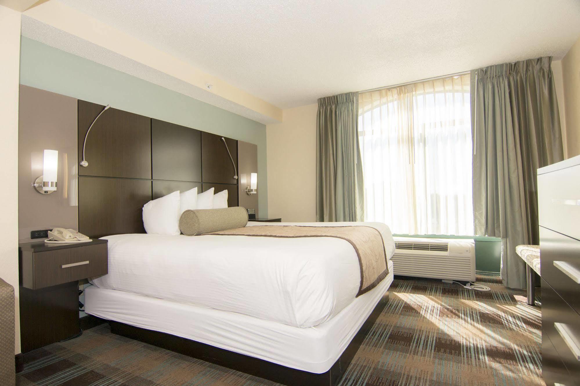 วินเกท บาย วินด์แฮม สนามบินนานาชาติออร์แลนโด Hotel ออร์ลันโด ภายนอก รูปภาพ